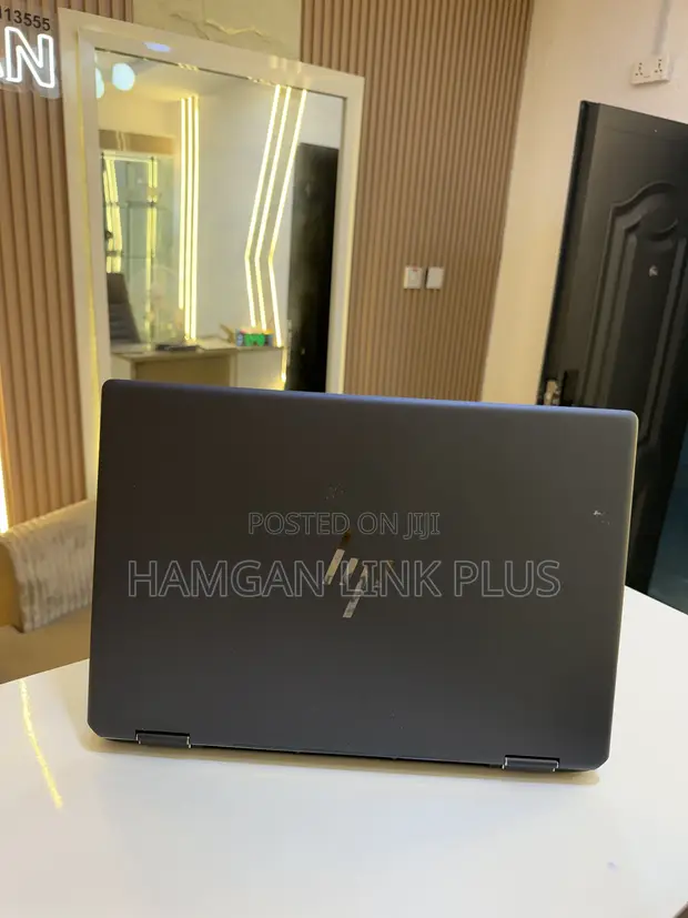HP Spectre x360 15 Laptop - Core i7, 16GB RAM, 1TB SSD - 1