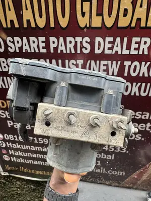 Toyota Avalon 2013-2014 ABS Pump & Module