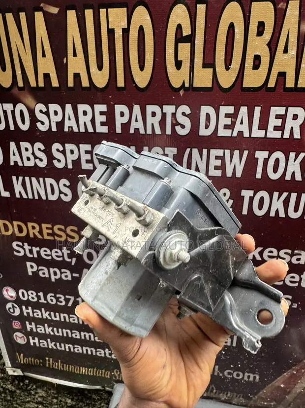 Toyota Avalon 2013-2014 ABS Brake System Module - 1