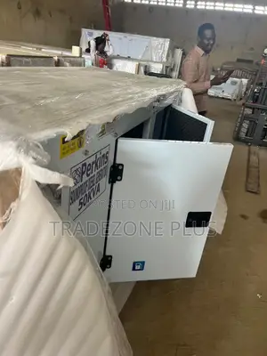 50KVA Perkins Injini Mai Jinƙunƙun Gida don Kasuwanci