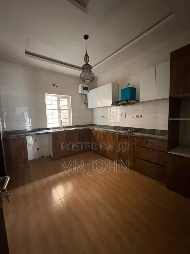 4 Bedroom Duplex for Rent in Thomas Estate - 1
