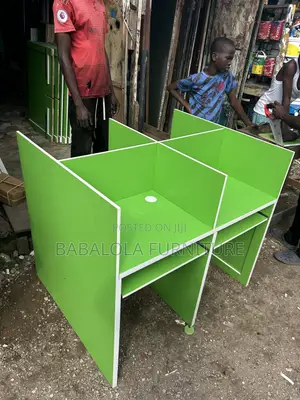 4-Person Workstation