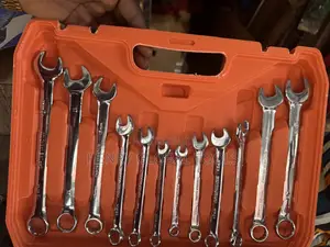 61PCS Professional Socket Spanner Tool Set