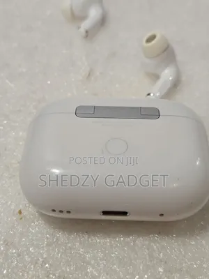 Apple AirPods Pro 2nd Gen (Lightning) White