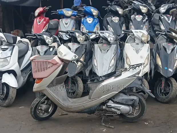 Kymco Scooter 2020 Beige - 1
