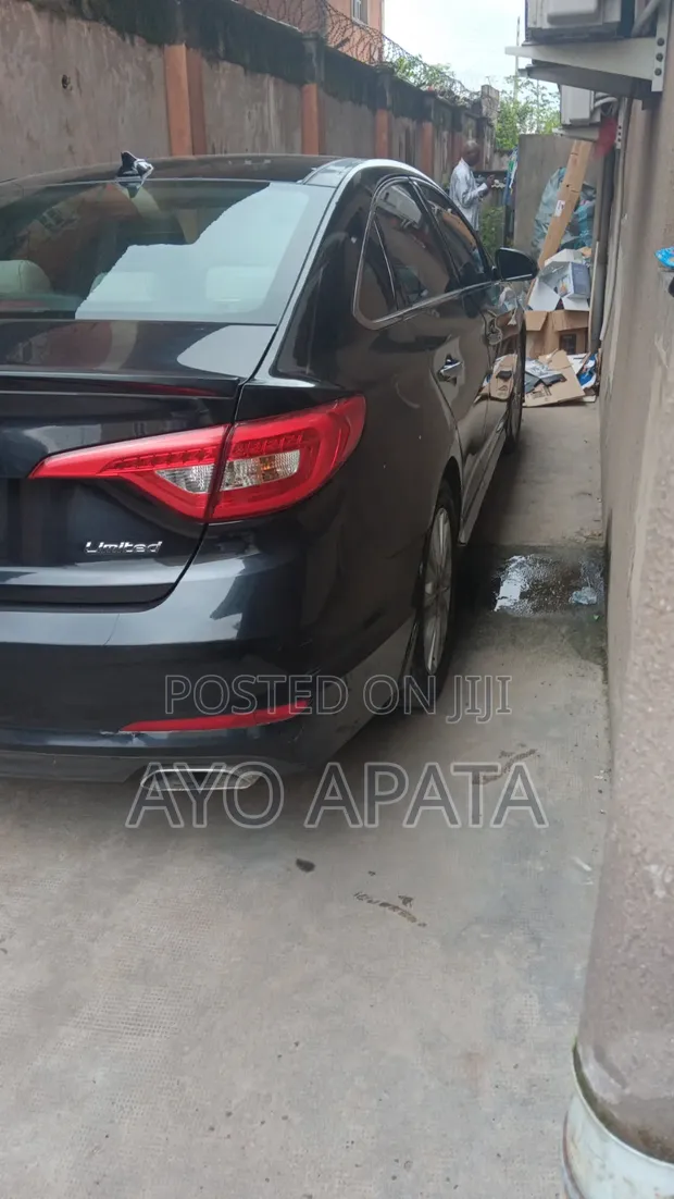 Hyundai Sonata 2015 Black Limited Edition - 1