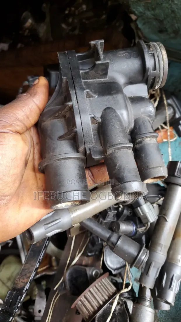Ford Escape 2013 Water Channel (1.5L) - 1