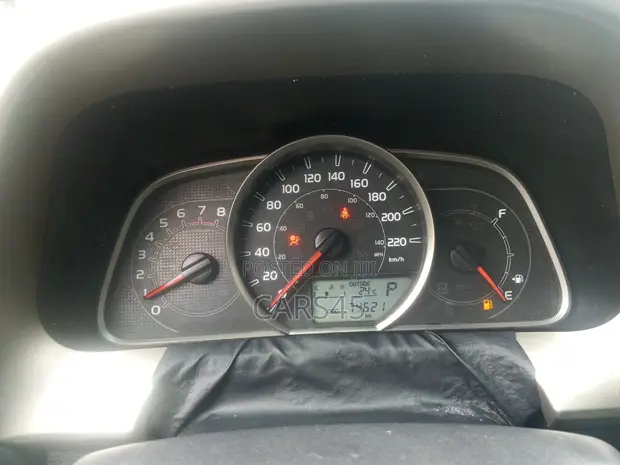 Toyota RAV4 2015 Gray SUV - 1