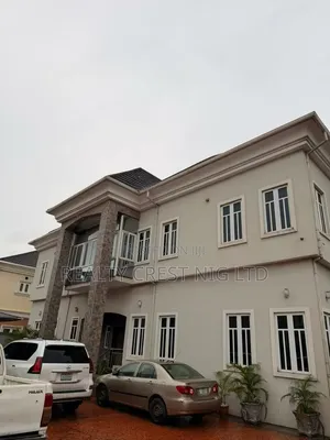 Gidan Luxury 6-Bedroom Duplex Don Siyarwa a Ikeja GRA