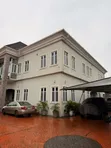 Gidan Luxury 6-Bedroom Duplex Don Siyarwa a Ikeja GRA - 4