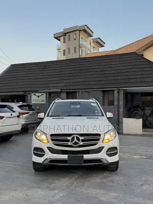 2016 Mercedes-Benz GLE 350 - White