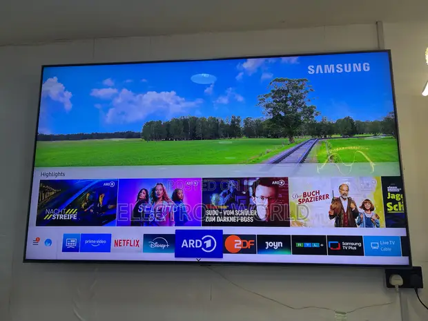Premium 75-inch Samsung QLED UHD Smart TV (Made in Europe) - 1