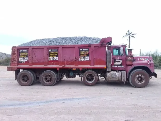 Quality Granite Chippings for Sale - All Sizes - 1
