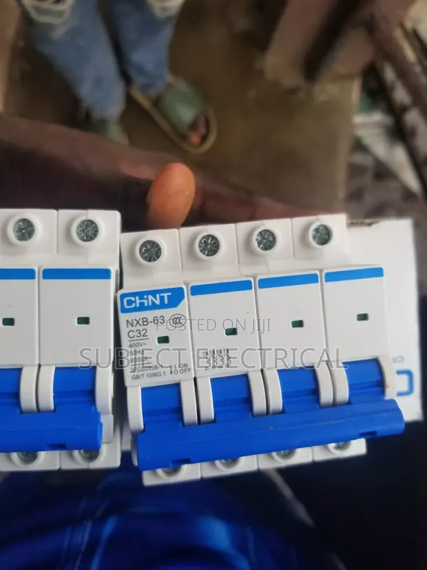 Chint 32A 4-Pole MCB Circuit Breaker - 1