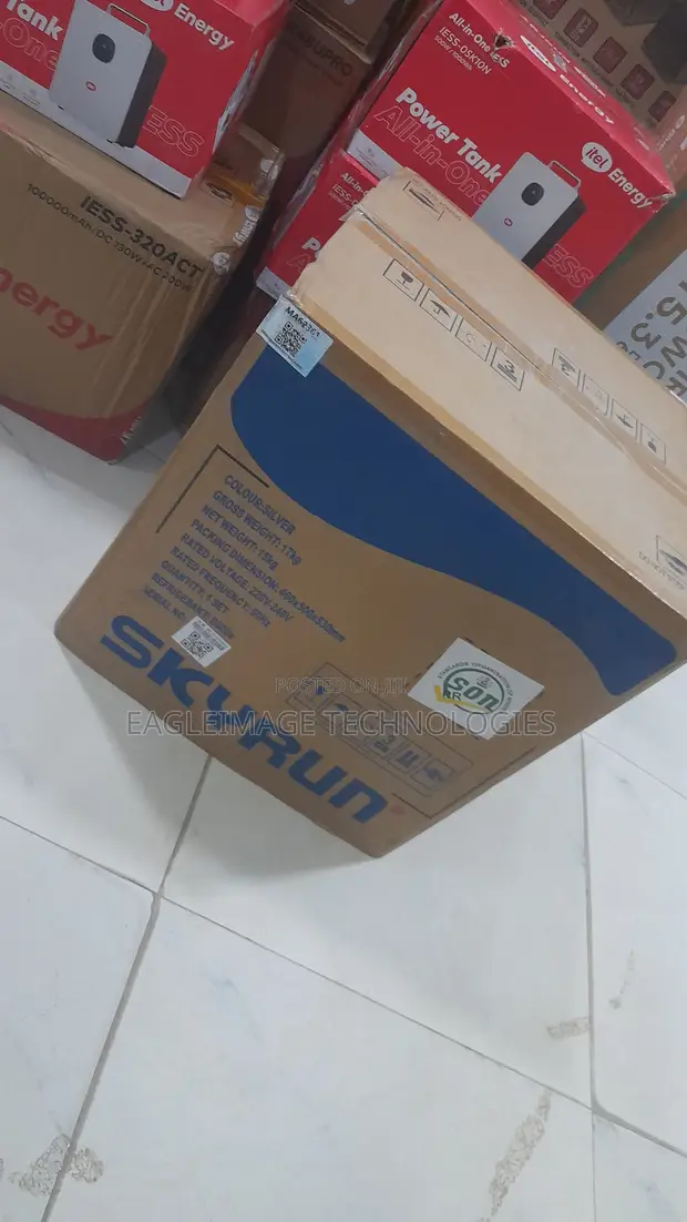 New Skyrun BCD-50HW Compact Refrigerator - 1