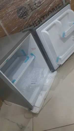 Skyrun BCD-50HW Compact Refrigerator - Brand New