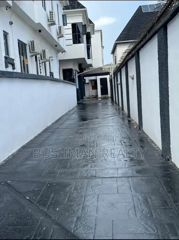 5-Bedroom Duplex for Rent in Chevron, Lekki - 1