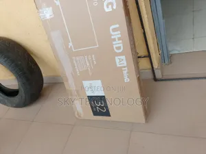 LG 32" Smart HD LED TV Mai Da Built-in Wi-Fi