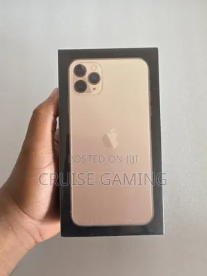 New Apple iPhone 11 Pro Max 64GB Gold