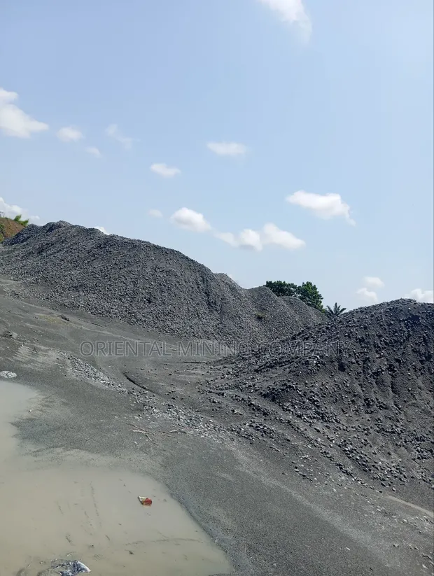 Stone Dust for Block Industry - Dark Strong - 1