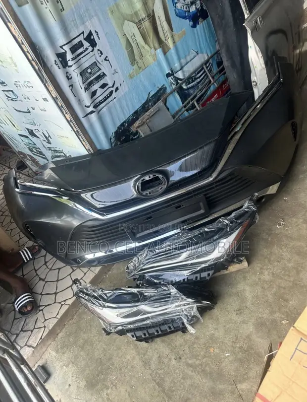 Cikakken Bumper na Gaba Toyota Venza 2022 - 1