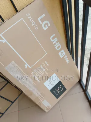 LG 32" Smart TV - Sabon Abu