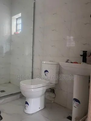 Furnished 1 Bedroom Master En-suite in Shared Abijo GRA Duplex