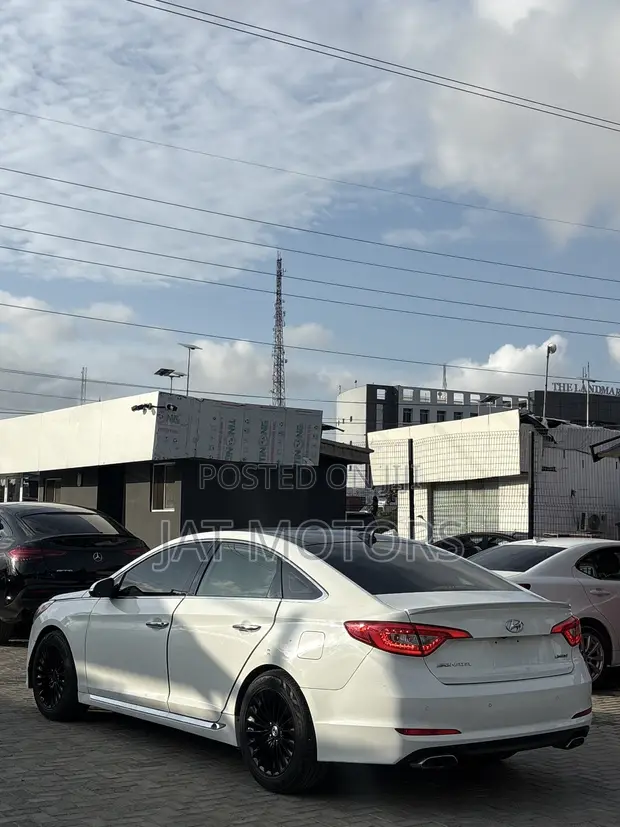 2015 Hyundai Sonata Limited Sedan - 1