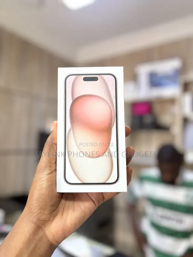 Apple iPhone 15 128GB Pink - 1