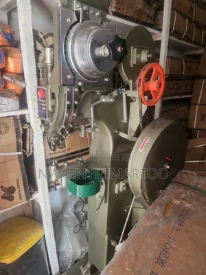 Industrial Riveting Machine - Heavy Duty