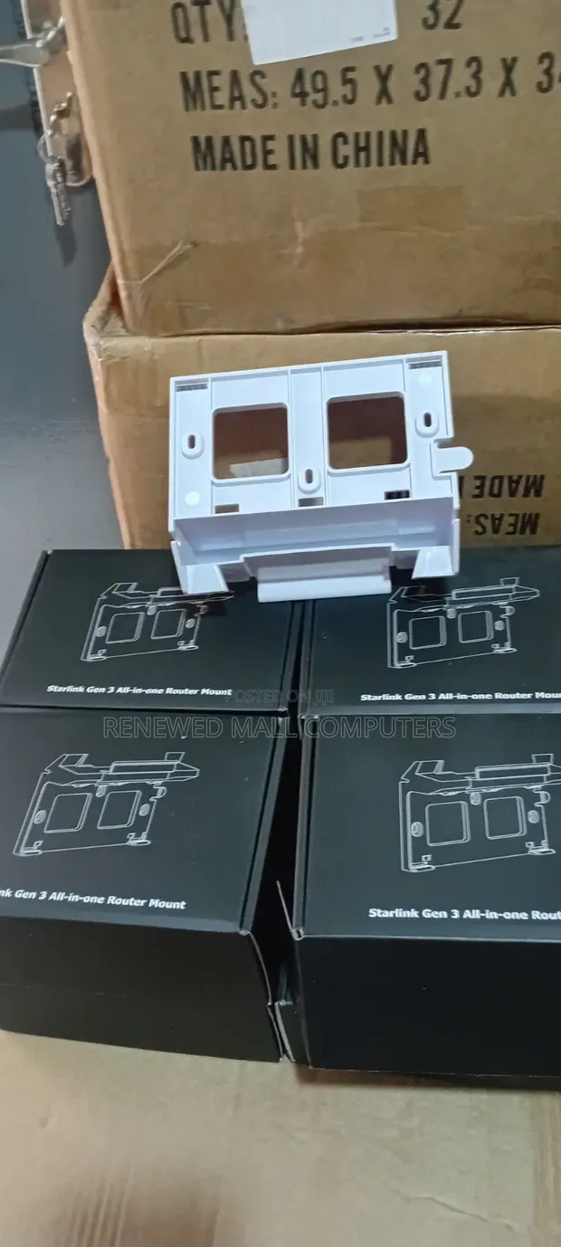 Starlink Gen3/V4 Router Wall Hanger - 1