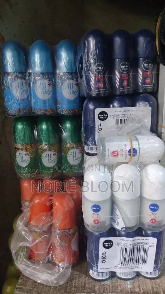 Nivea Dry Comfort Anti-Perspirant Roll-On - 1