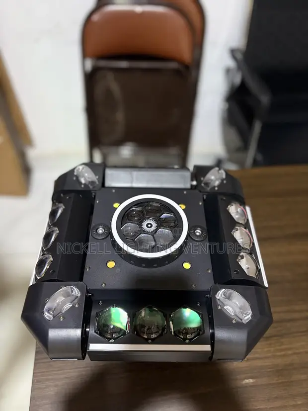 12 Storm Bee Eye Moving Head Light - 1