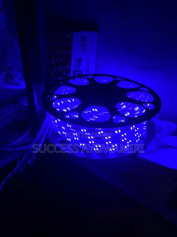 Ken Bazz Blue LED Rope Light - Mai Ajiye Wuta - 1