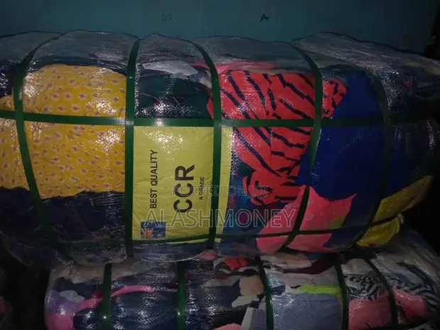 Bales of UK Used Men's Trousers - 1