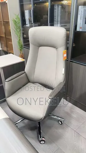 Executive Swivel Chair - Brand New