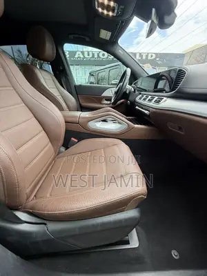Mercedes-Benz GLE-Class 2023