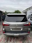 Lexus LX 570 2016 Gold - 2
