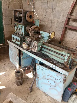 C8C Lathe Machine
