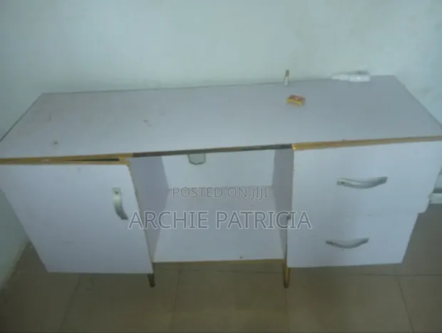 Home Interiors TV Shelve - An Kuma Yi Amfani Da Shi - 1