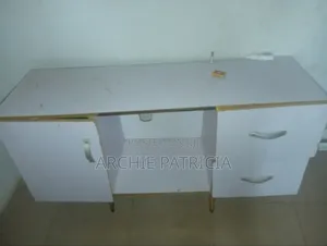 Home Interiors TV Shelf - Used
