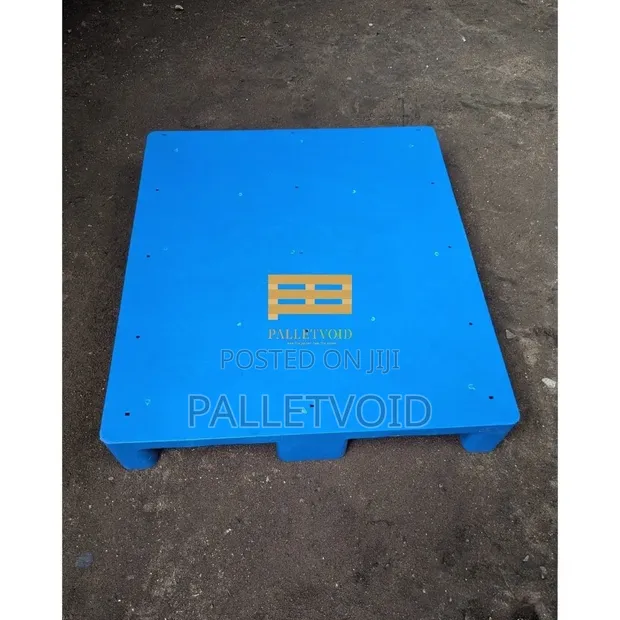 Engineered Plastic Pallet for Warehouses & Logistics - 1