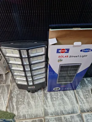 Benita 5000W Solar Street Light with Warranty