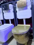 Stylist Gold Wall-Hung WC Mai Boye - 1