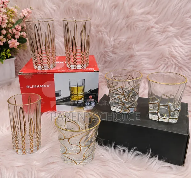 Elegant Gold-Rimmed Glass Tumbler Set - 6 Pieces - 1