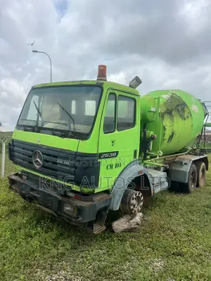 Mercedes-Benz 2638 Concrete Mixer Truck