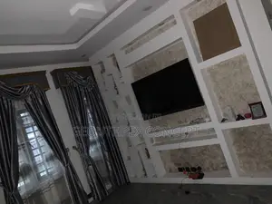 Gidan Bungalow Mai Dakuna 4 da Kayan Ciki a Akala Express, Ibadan