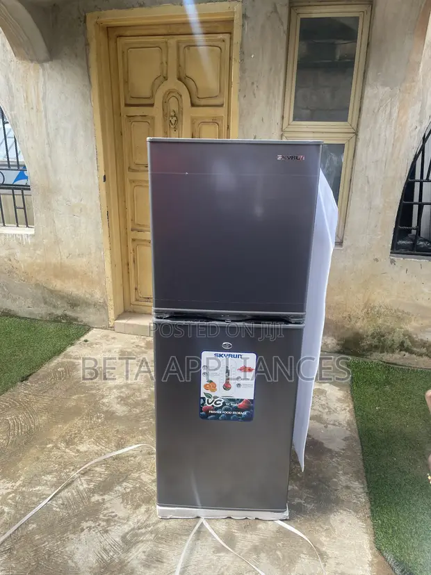 Skyrun 195L Double Door Refrigerator - 1