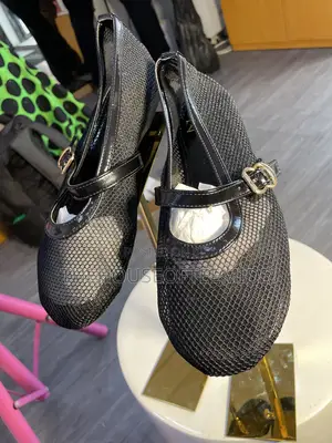 Classic Black Zara Flat Sandals - Women's Size 37-42