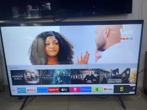 Samsung 55" Curved UHD HDR Smart TV (Na Amfani)